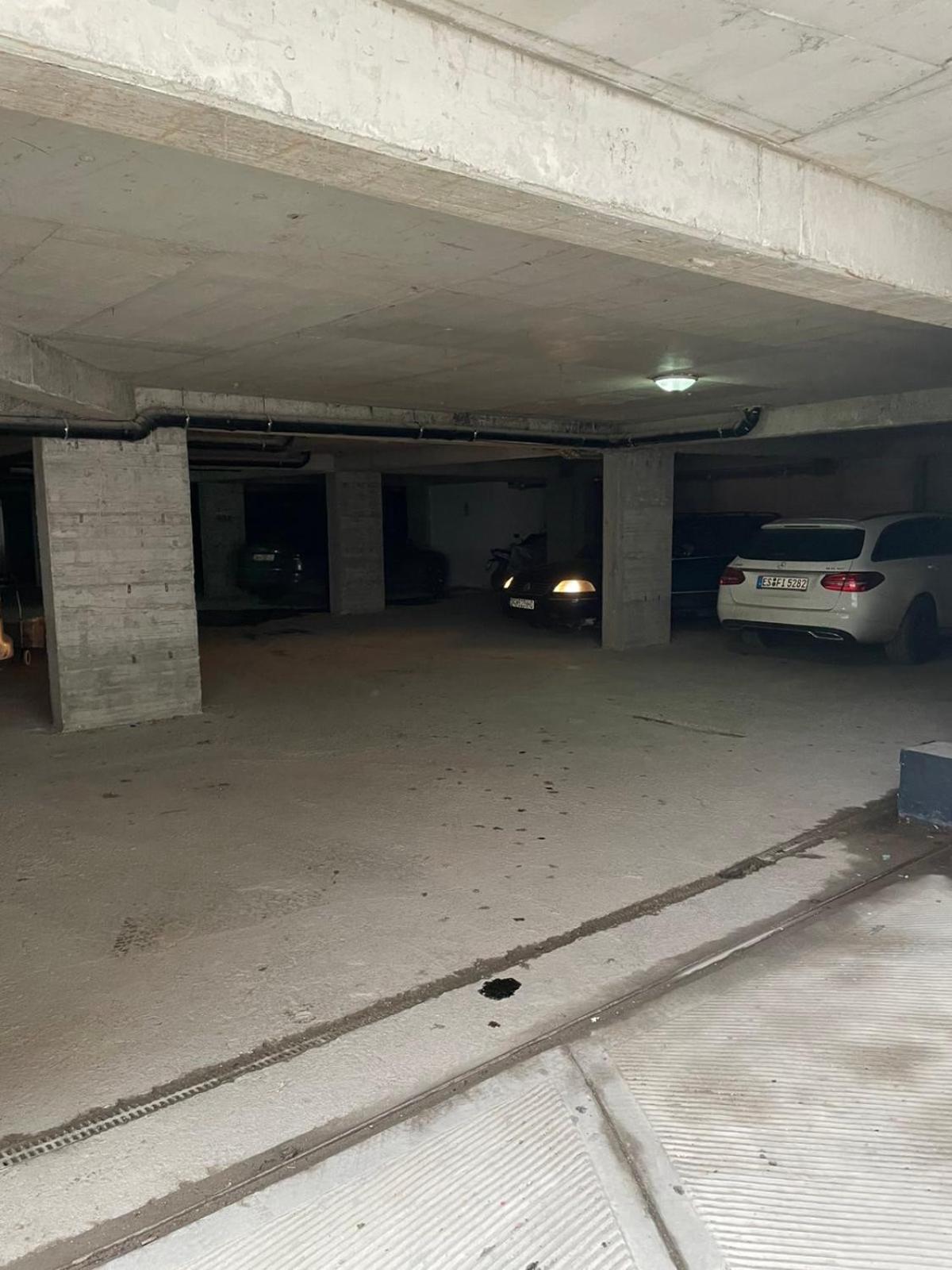 Apartment Prizreni-Free Private Parking Exterior foto